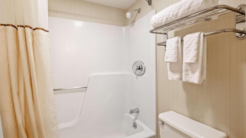 Best Western Inn Buffalo Airport image 13