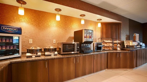 Best Western Inn Buffalo Airport image 9